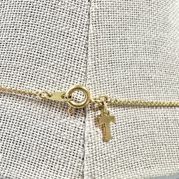 Vintage Trifari Gold Tone Dainty Chain Necklace With Tiny Hearts - Picture 4 of 4